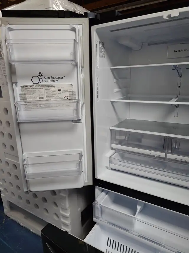 LG "36" Black Stainless Steel French Door Fridge on Sale‼️ in Refrigerators in Norfolk County - Image 6