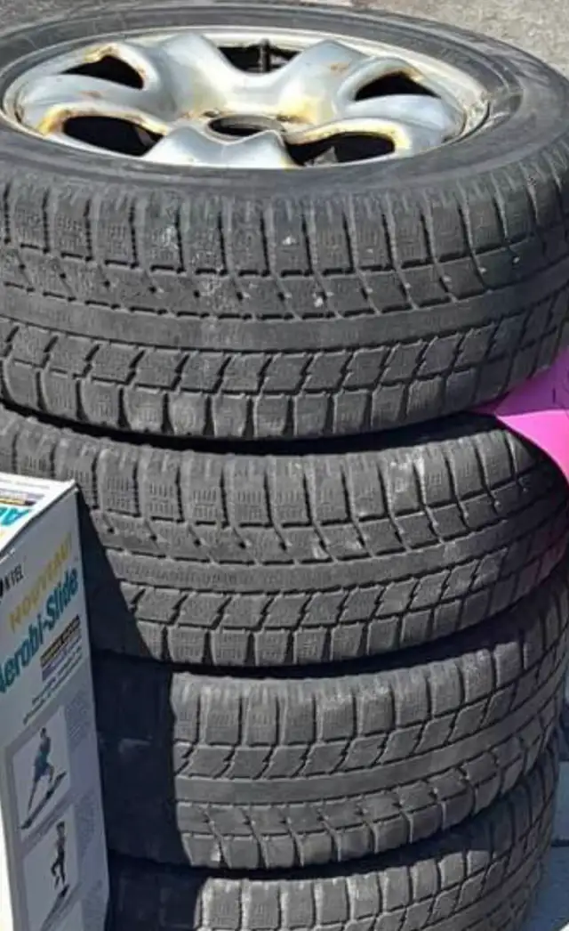4Winter Tires on rim  in Tires & Rims in Ottawa - Image 4