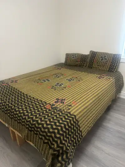 Beautiful big room for rent( for girl) in sharing, nice, decent girl , vegetarian, cooperative livin...