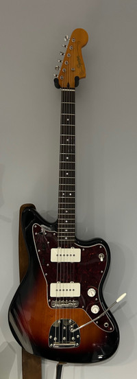 Squire Jazzmaster with small practice amp