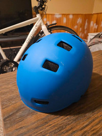 Bike Helmet medium 