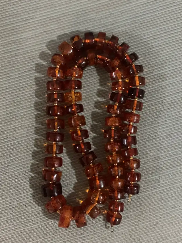 Brand New Genuine Baltic Amber Necklace ! $OLD in Jewellery & Watches in Ottawa - Image 8