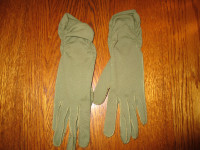 Paires de gants antiques (plusieurs couleurs disponibles)