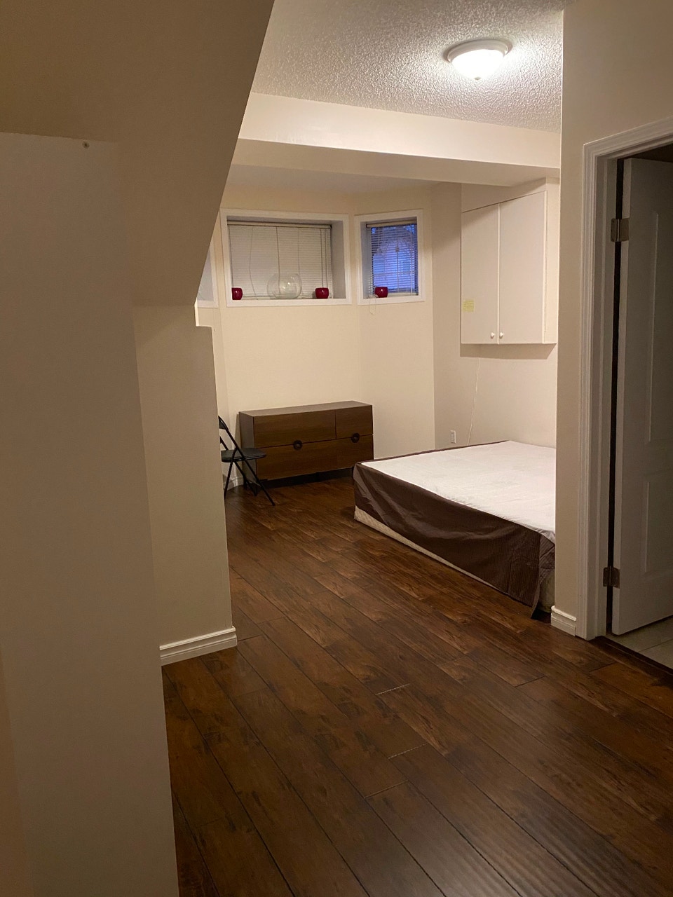$900 A bedroom washroom kitchen to rent, Meadows, November 1 5