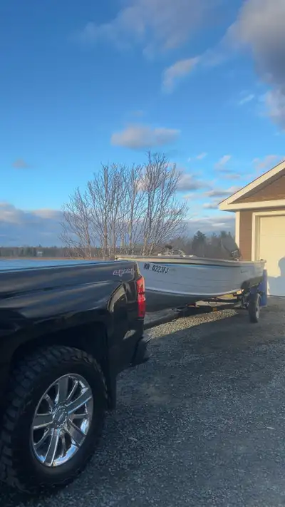 16ft Grumman bass boat all new floor and carpet. 50hp evinrude motor with power trim. Bilge pump, li...