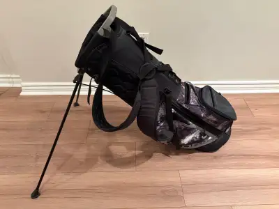 Ogio Fuse Golf Kickstand Bag - Like New!, View more