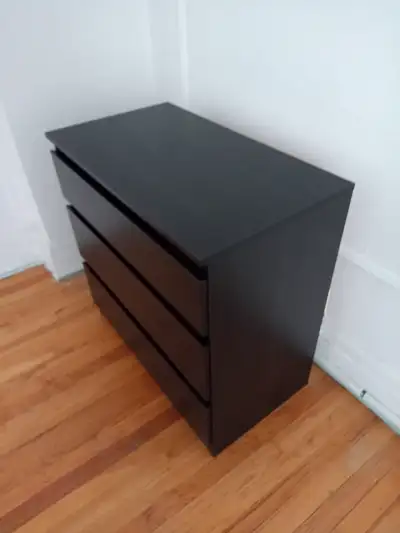 50$ - Commode IKEA (Kullen) à 3 tiroirs en bon état, View more