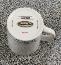 Limite Edition Tim Horton's 2005 coffee mug