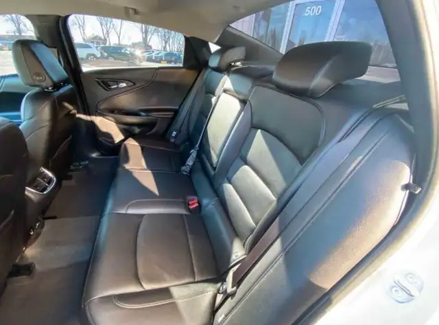 Malibu for sale in Cars & Trucks in Mississauga / Peel Region - Image 6
