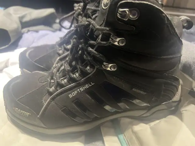 Baffin Hiking Boots in Men's Shoes in Kitchener / Waterloo - Image 2