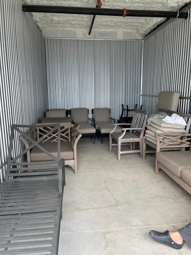 Restoration hardware outdoor patio furniture in Patio & Garden Furniture in City of Toronto - Image 2