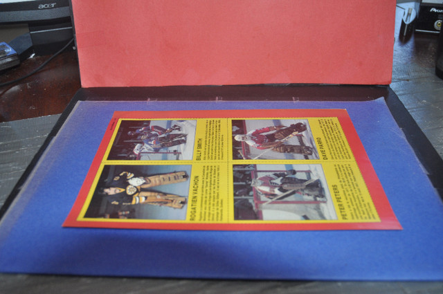 vachon smith peters + hockey goaltender colour photo pinup magaz dans Art et objets de collection  à Victoriaville - Image 4