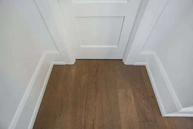 Baseboards, Doors and Trims Installation Service529384769366282242