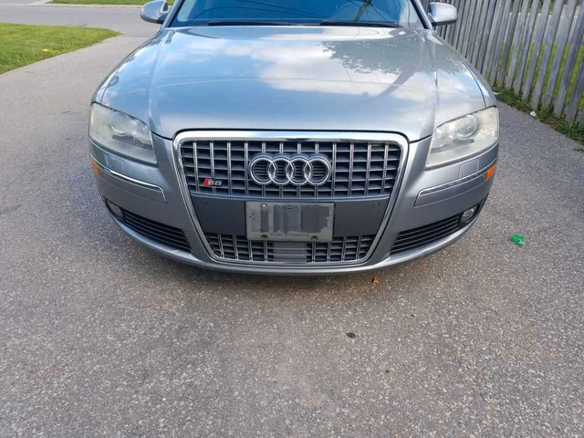 2007 Audi a8 quattro S8 Grill in Cars & Trucks in City of Toronto