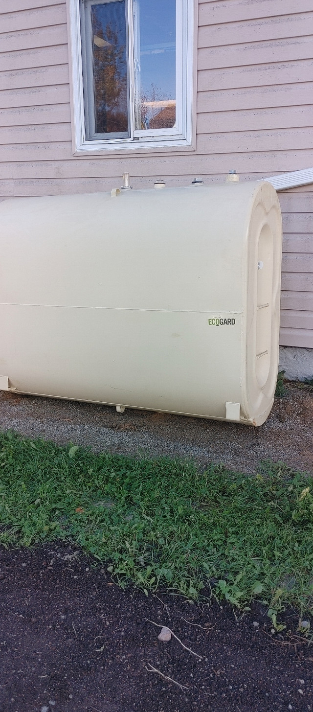Furnace oil tank  in Heating, Cooling & Air in Sudbury - Image 3