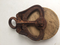 Small Antique A19 Cast Iron Sheave Wheel Barn Pulley