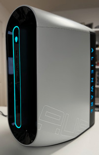 Alienware R9 desktop pc