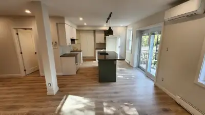 Le confort d’une maison de ville, au cœur de Villeray ! Profitez d’un espace de vie réparti sur deux...