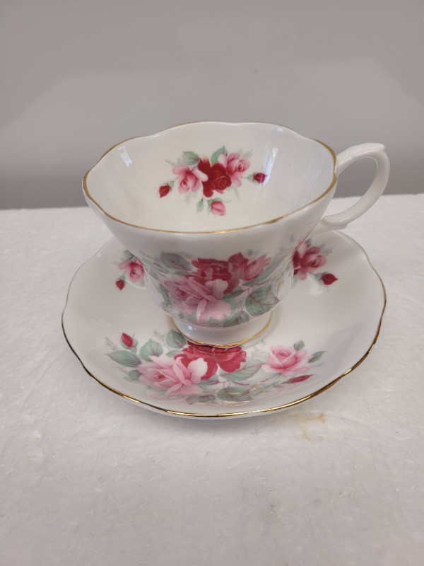 VT G Footed Royal Albert Pink & Red Roses Cup & Saucer in Arts & Collectibles in Dartmouth