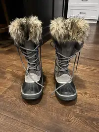 Women’s Sorel Joan of Arctic winter boots 