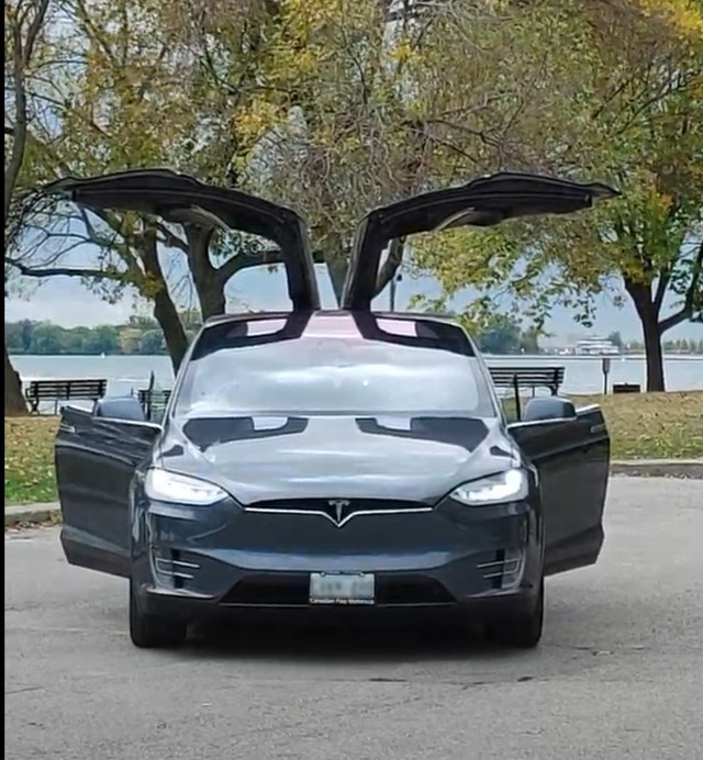 Tesla Model X 75D 2016 5 seater in Cars & Trucks in City of Toronto