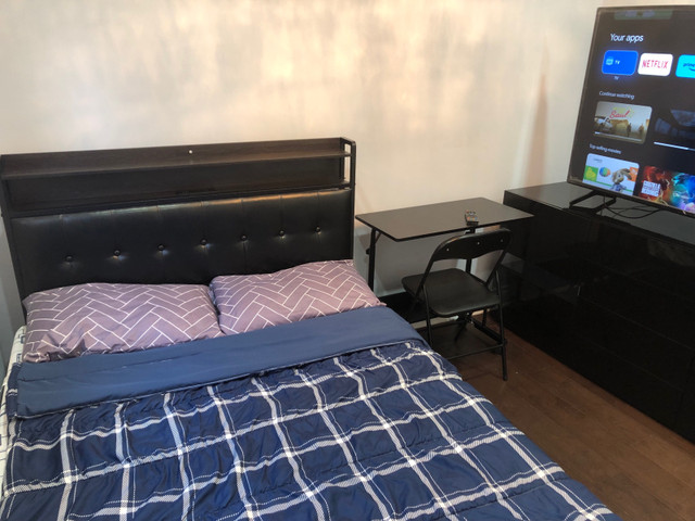  Furnished Rooms available now in the Heart of Pickering Downtow in Short Term Rentals in Oshawa / Durham Region - Image 4