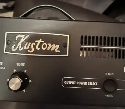 Kustom Defender 15H Tube head and box 15 watts, View more