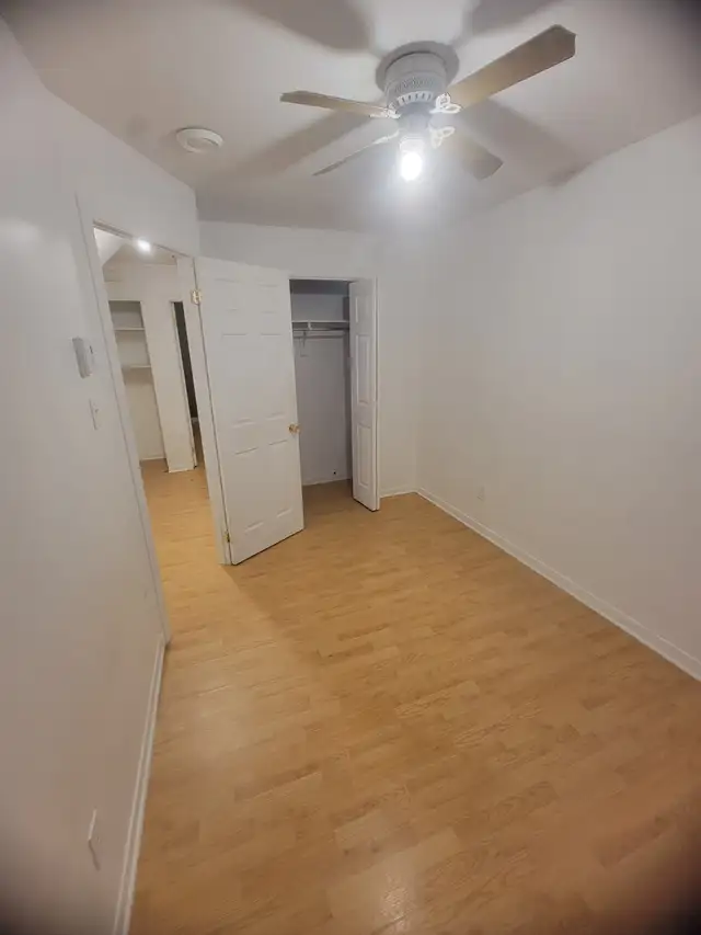 5.5-Bedroom Apartment for Rent in Sorel-Tracy, Available Immediately