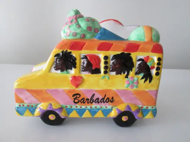 Barbados Napkin Holder/Barbados Embroided Tote Bag in Arts & Collectibles in London - Image 2