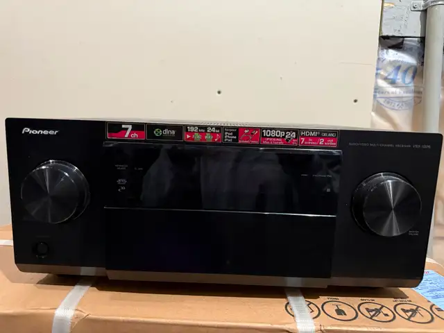 Pioneer vsx 1326 receiver in Stereo Systems & Home Theatre in Calgary - Image 3