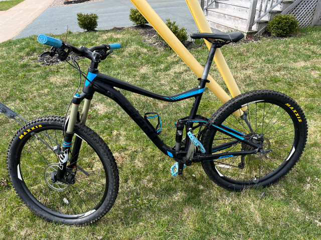 2015 Giant Trance 2 L in Mountain in City of Halifax