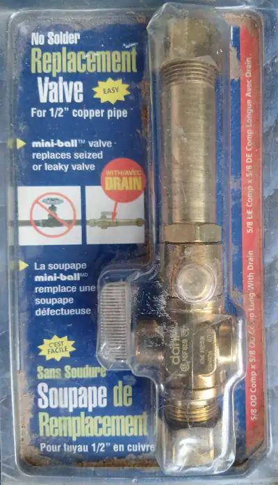 No Solder Replacement Valve designed for 1/2" copper pipe, featuring a mini-ball™ valve with a drain...