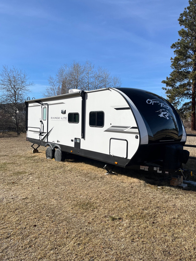 2021 Highland Ridge Open Range 241BH Trailer in Travel Trailers & Campers in Cranbrook