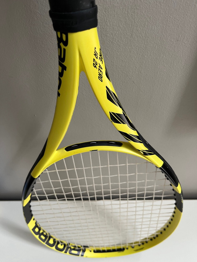 Babolat Pure Aero Junior 26” Tennis Racquet in Tennis & Racquet in Oakville / Halton Region - Image 2
