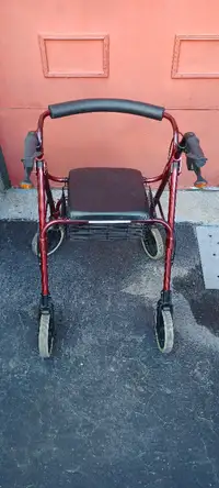 Wheel walker with seat on 4 wheels for Seniors