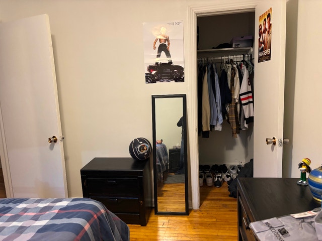 1 bedroom -lease takeover October 1 — photo 3