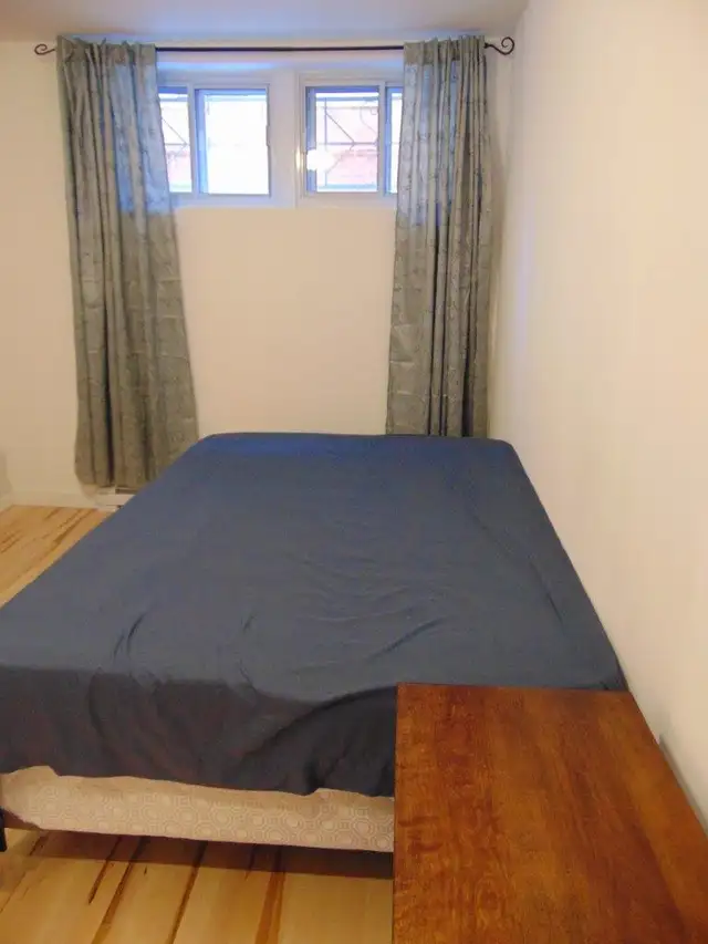 Chambre meuble Udm Cote des neiges in Room Rentals & Roommates in City of Montréal - Image 8