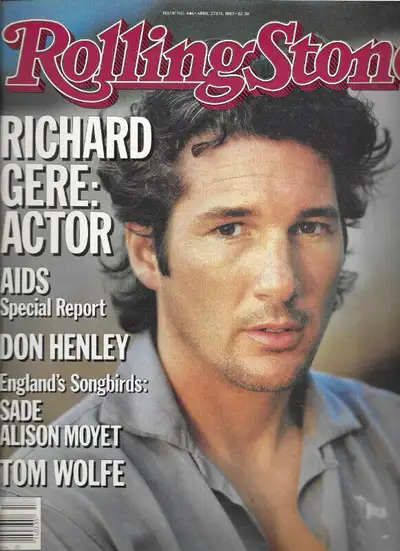 A great looking magazine! This is the April 25th, 1985 issue #446 of ROLLING STONE magazine with act...