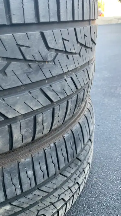 Sumitomo HTR A/S P03 Made in Japan Not used much, plenty of thread No rims One has been plugged on t...