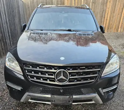 2014 Mercedes Benz ML350 Bluetec Diesel for sale. Fully loaded push to start, power everything. $9,5...