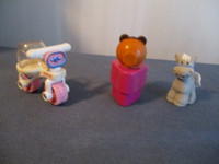 3 FISHER PRICE LITTLE PEOPLE TOYS-SOFT BETH BICYCLE-1980/90'S