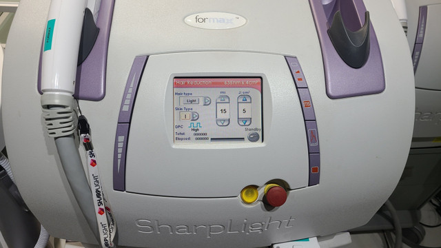 SHARPLIGHT FORMAX IPL LASER HAIR REMOVAL MACHINE 2 HANDPIECE 23K in Health & Special Needs in City of Toronto - Image 2
