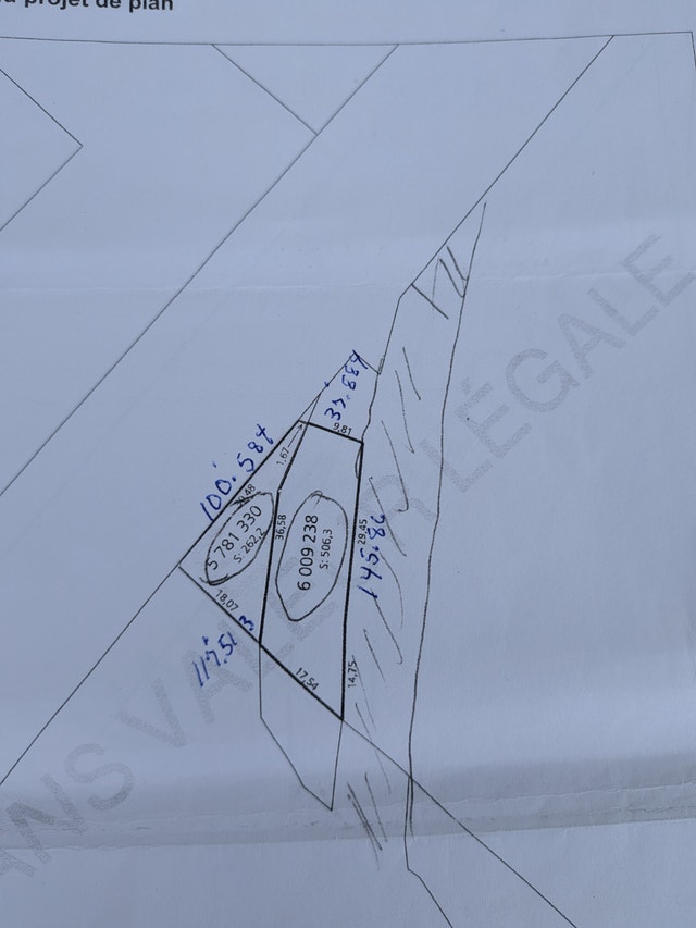 Terrain a vendre — photo 2