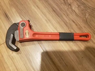 Ridgid RapidGrip heavy duty 12 inch Pipe Wrench, View more