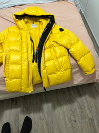 Moncler parka 