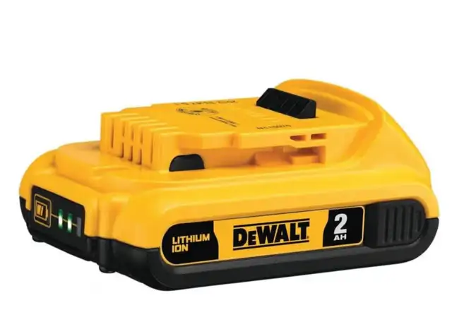 DEWALT 20V MAX XR Oscillating Multi-Tool Kit in Power Tools in Markham / York Region - Image 6