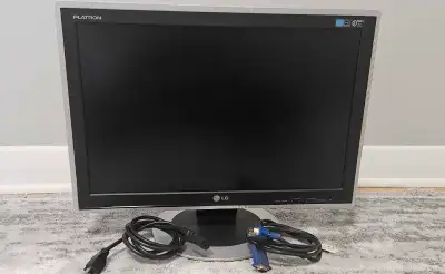 LG FLATRON L203WT-BF 20” Monitor, View more