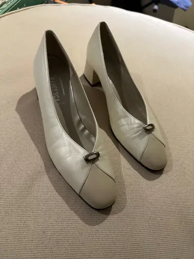 Women’s Leather Shoes, View more