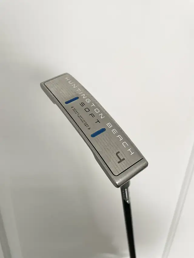 Cleveland HB Soft 4 Putter in Golf in Ottawa - Image 2