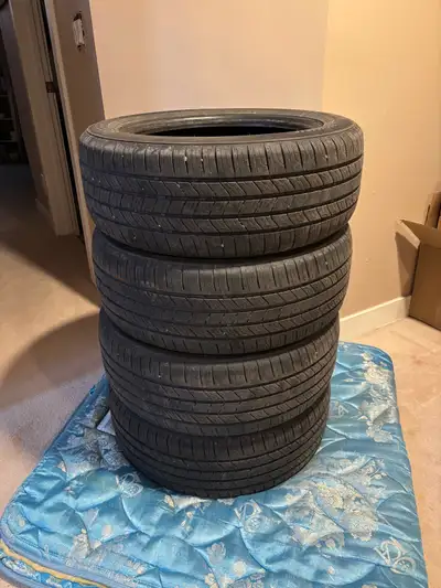 I have a set of Sailun Atrezzo all season tires. They are 205 55 R16 SH408 premium tires. I have onl...